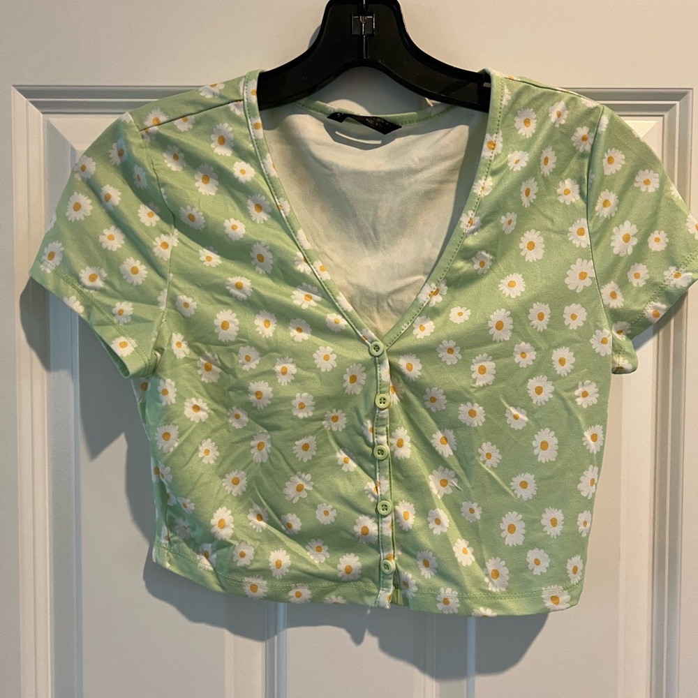 SHEIN Mint Green Floral Button-Up Blouse